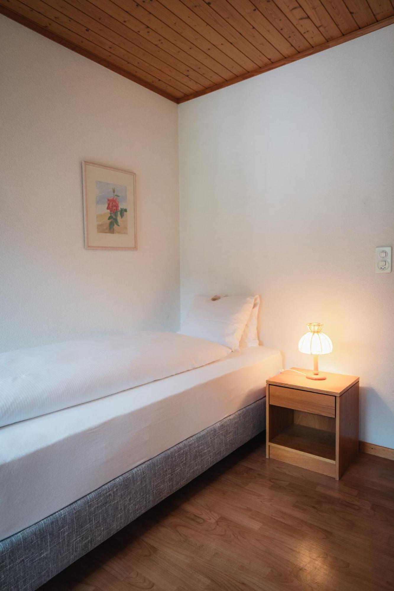 Hotel Haus Schoenstatt Contactless-Check-In Бриг Екстер'єр фото